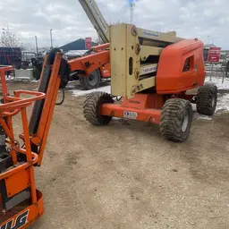 2015 JLG 450AJ Articulating Boom Lift