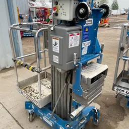 2018 Genie AWP-30SDC Pusharound Lift