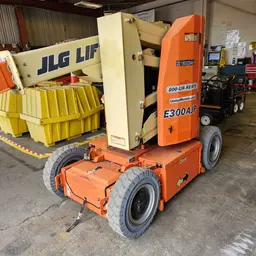 2016 JLG E300AJP Articulating Boom Lift