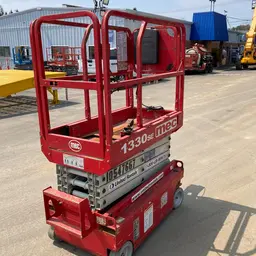 2016 MEC 1330SE Scissor Lift