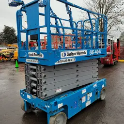 2016 Genie GS-4047 Scissor Lift