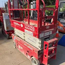 2017 MEC 1930SE Scissor Lift