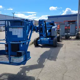 2014 Genie Z-45/25J DC Articulating Boom Lift