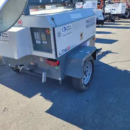2017 Wacker Neuson LTW8K Towable Light Tower