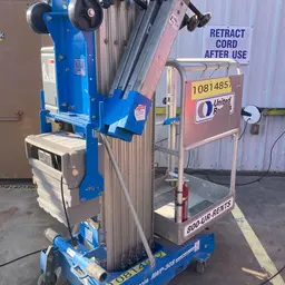 2018 Genie AWP-30SDC Pusharound Lift
