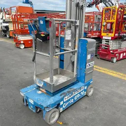 2016 Genie GR-20 Self-Propelled One-Person Lift