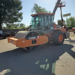2017 XCMG CV122PD Single Drum Roller