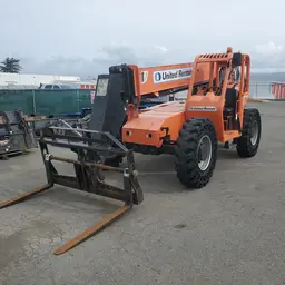 2015 SKYTRAK 6042 Forklift