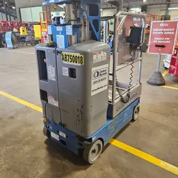 2018 Genie GR-15 Self-Propelled One-Person Lift