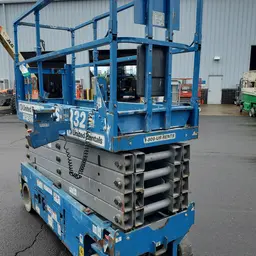 2017 Genie GS-3232 Scissor Lift