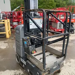 2017 JLG 20MVL Self-Propelled One-Person Lift