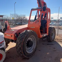 2016 SKYTRAK 6042 Forklift