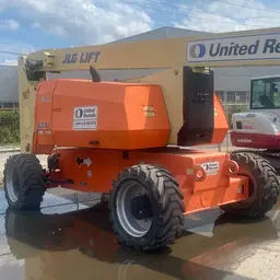 2015 JLG 800AJ Articulating Boom Lift