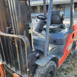 2018 Toyota 8FDU25 Warehouse Forklift