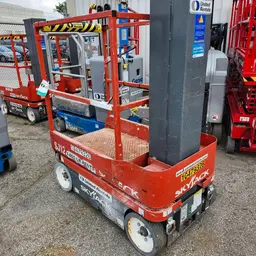 2016 Skyjack SJ12 Self-Propelled One-Person Lift