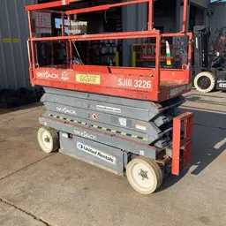2015 Skyjack SJIII3226 Scissor Lift