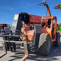 2016 SKYTRAK 10054 Forklift