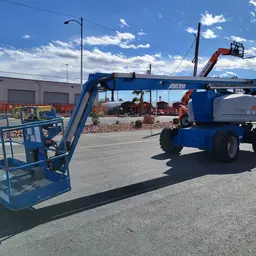 2014 Genie Z-80/60 Articulating Boom Lift