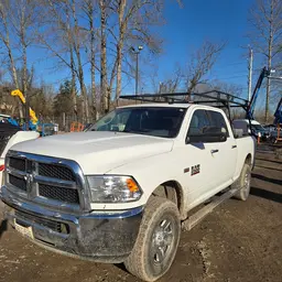 2015 Dodge 2500CREWSLTG4WD Pickup Truck