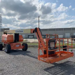 2014 JLG 800AJ Articulating Boom Lift