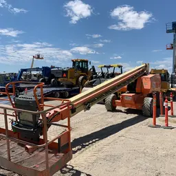2015 JLG 800S Boom Lift