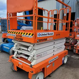 2018 Snorkel S4732E Scissor Lift
