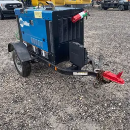 2020 Miller Welders Big Blue 300R Welder