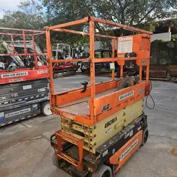 2017 JLG 1932R Scissor Lift