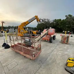 2015 JLG 400S Boom Lift