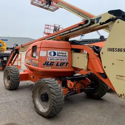2013 JLG 600AJ Articulating Boom Lift