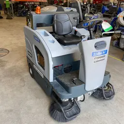 2022 Clarke SW4000 49 Sweeper