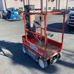 2015 Skyjack SJ12 Self-Propelled One-Person Lift