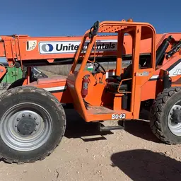 2015 SKYTRAK 8042 Forklift