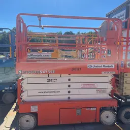 2018 Snorkel S4732E Scissor Lift