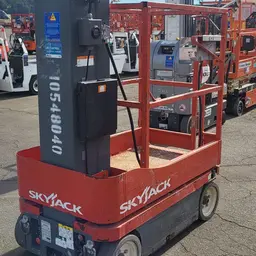 2016 Skyjack SJ16 Self-Propelled One-Person Lift