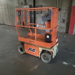 2015 JLG 1230ES Self-Propelled One-Person Lift