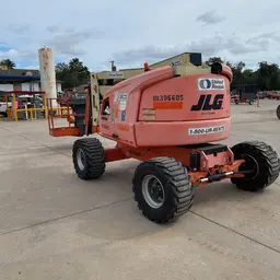 2015 JLG 450AJ Articulating Boom Lift