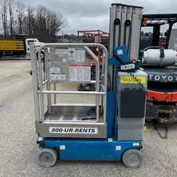 2017 Genie GR-20 Self-Propelled One-Person Lift