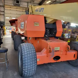 2016 JLG 800S Boom Lift