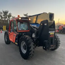 2016 JLG 642 Forklift
