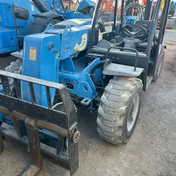 2017 Genie GTH-5519 Forklift