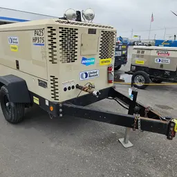 2018 Doosan P425/HP375WCUT4 Air Compressor