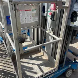 2017 Genie AWP-30SDC Pusharound Lift