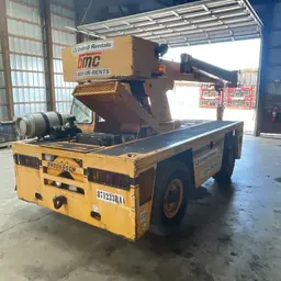 2011 Broderson IC-80-3G