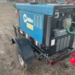 2020 Miller Welders Big Blue 300R Welder