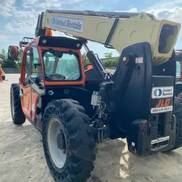 2016 SKYTRAK 6042 Forklift
