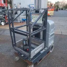 2015 JLG 20MVL Self-Propelled One-Person Lift