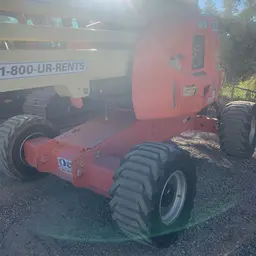 2013 JLG 450AJ Articulating Boom Lift