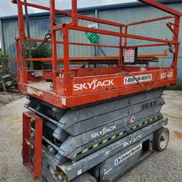 2015 Skyjack SJIII4632 Scissor Lift