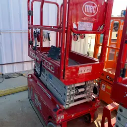 2016 MEC 1330SE Scissor Lift